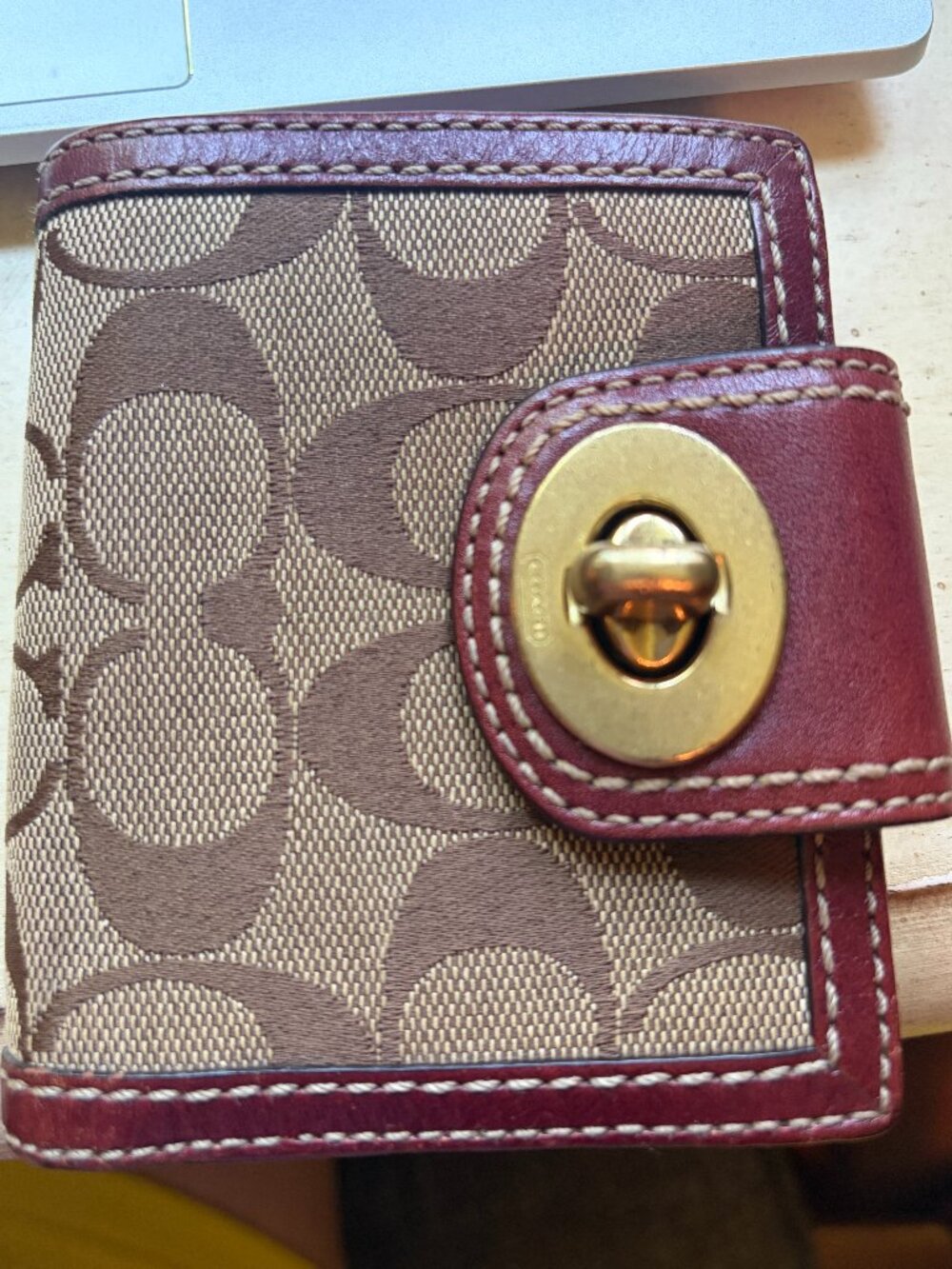 Coach Hamptons Bifold Classic Signature C Jacquard Wallet y2k